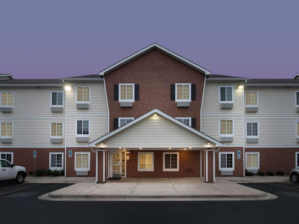 Extended Stay America Select Suites - Cleveland - メンター エクステリア 写真