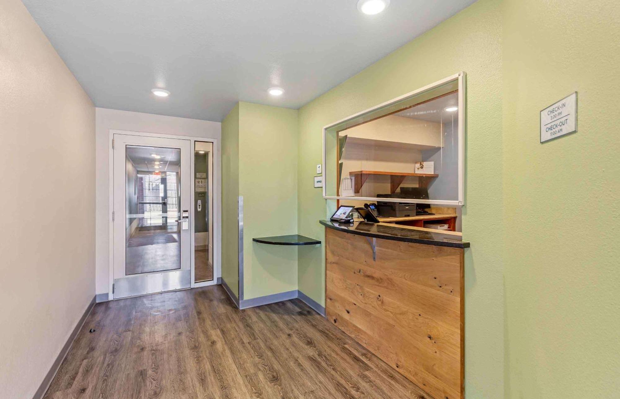 Extended Stay America Select Suites - Cleveland - メンター エクステリア 写真